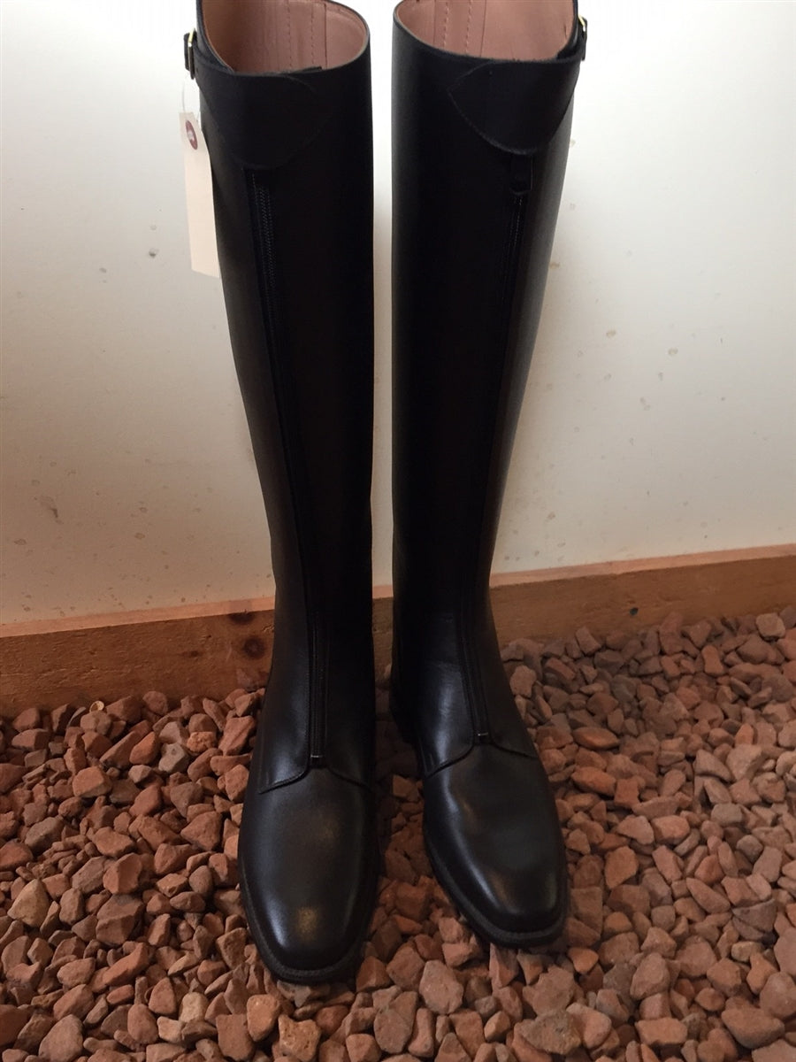 Petrie sales riding boots